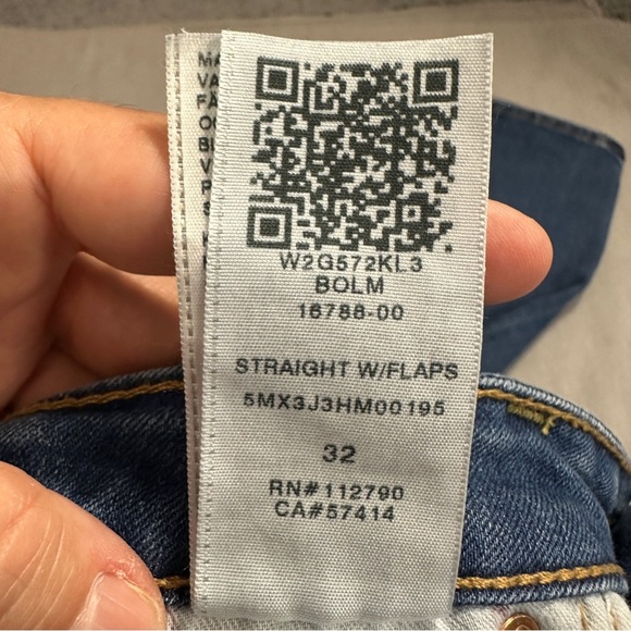 True Religion Straight w/Flaps women's jeans, size 32, denim, casual, fall - Picture 10 of 13